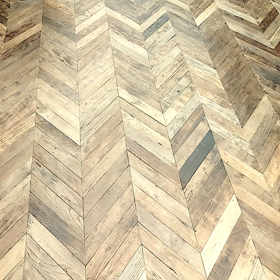  Reclaimed oak flooring 