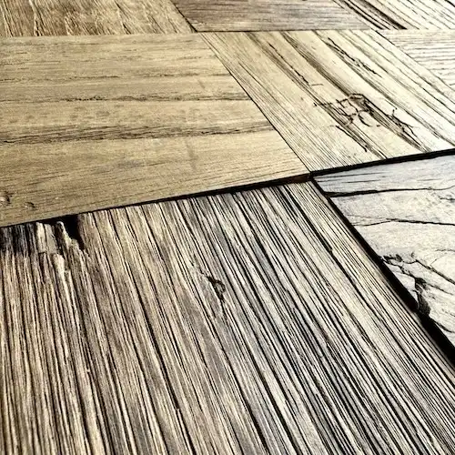  Une vue rapprochée d'un plancher en bois rustique 