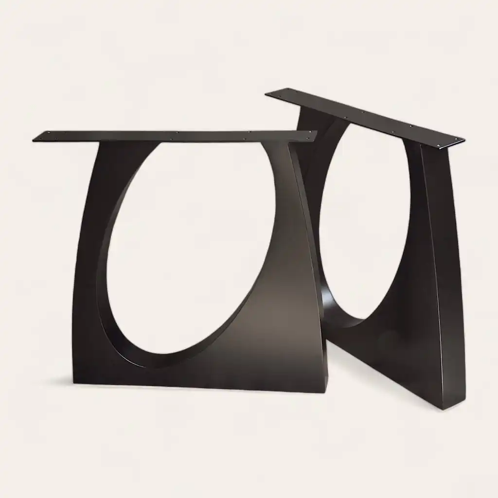  Pieds de table modernes en métal noir au design géométrique. 