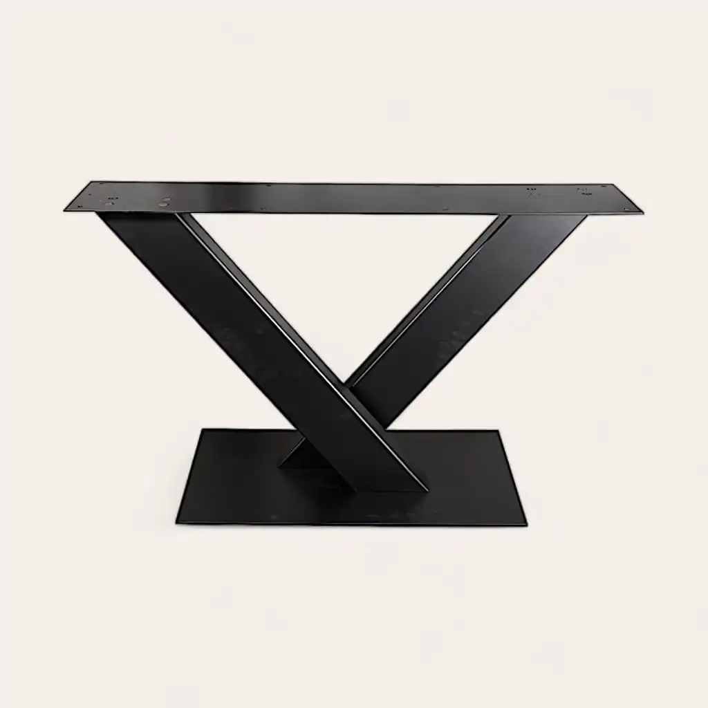  Base de table en métal géométrique noir au design minimaliste. 