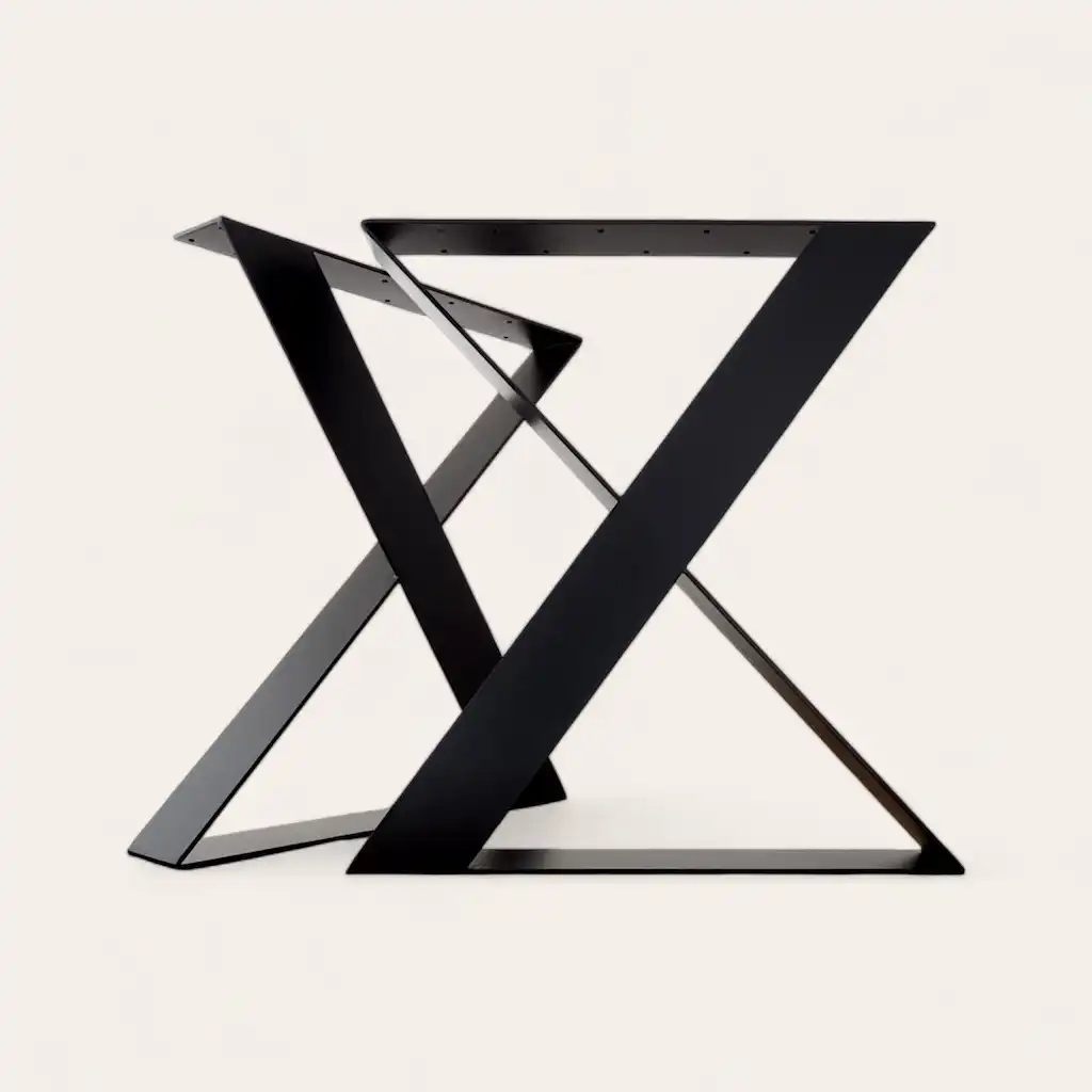  Un pied de table moderne, noir et angulaire en métal formant une forme en X. 