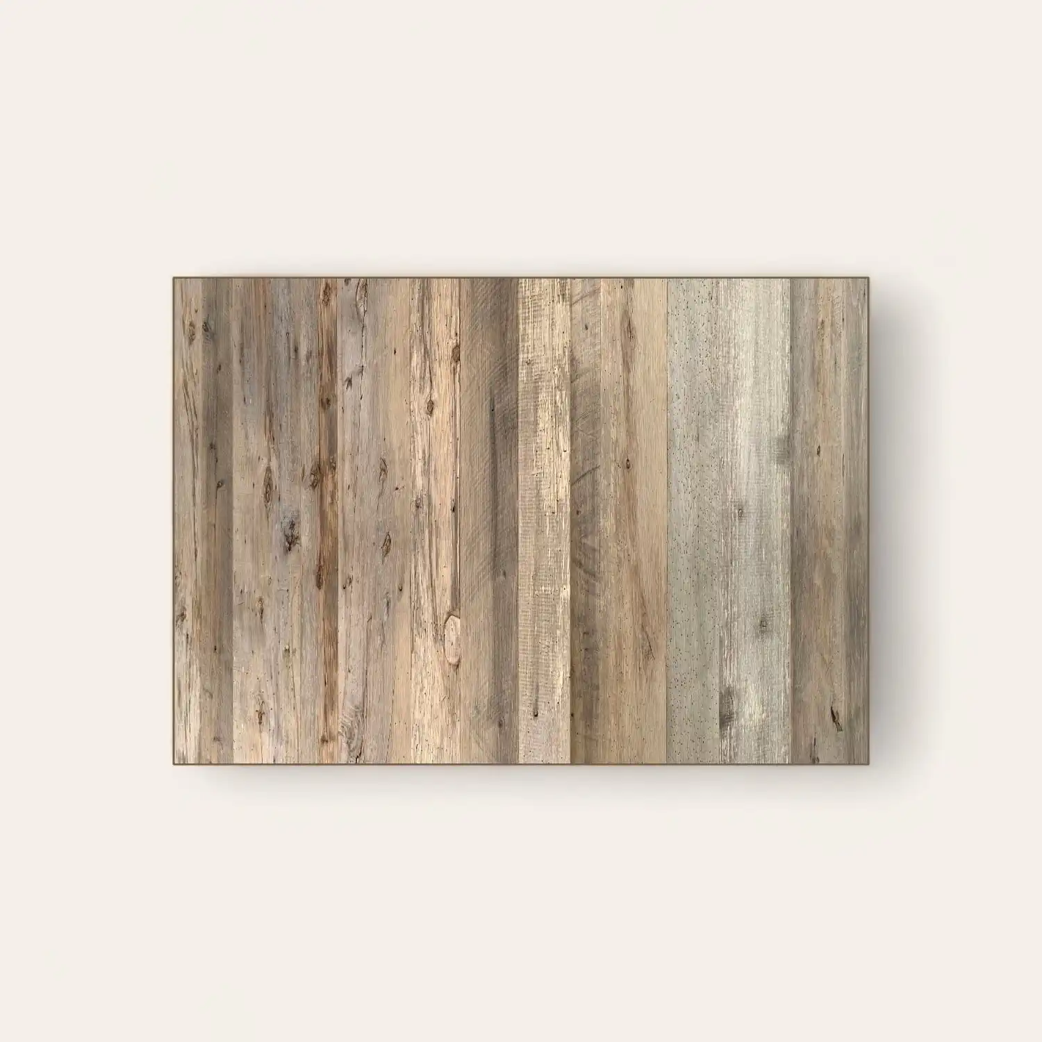  Une impression sur toile horizontale présentant un motif de planches de bois rustique. 